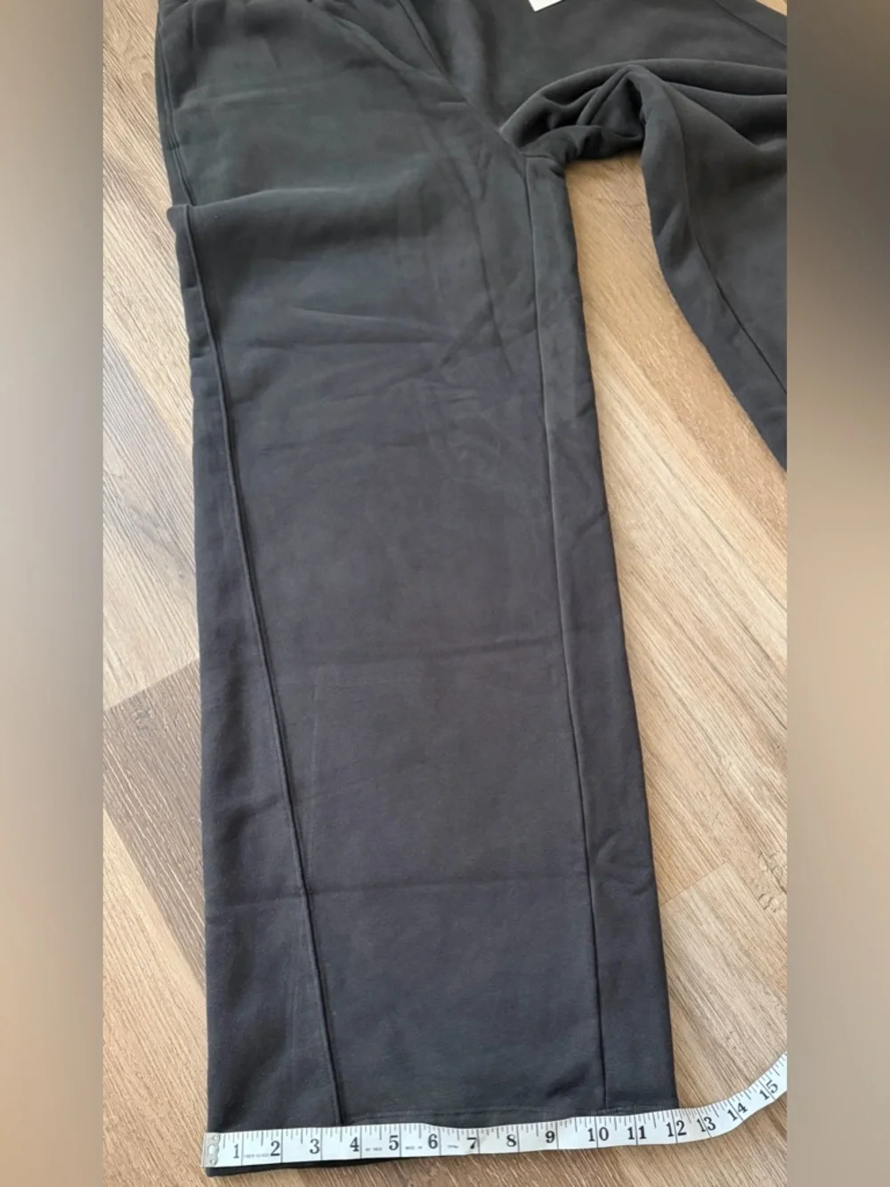 Vuori Wide Leg Pants in Black